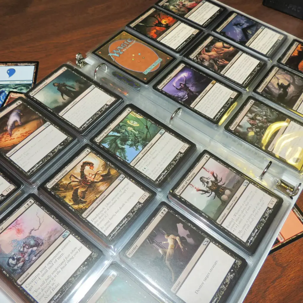 Álbumes llenos de cartas.